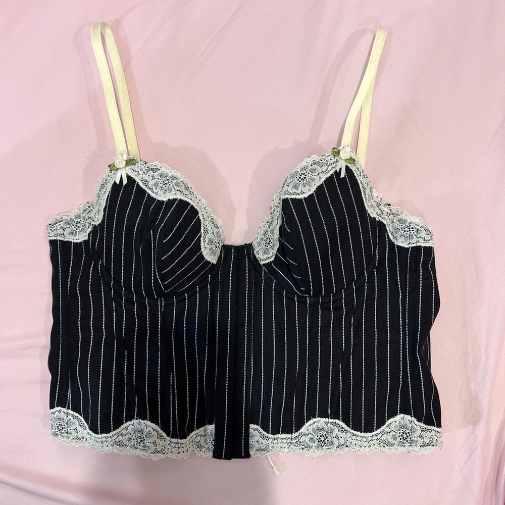 Urban Outfitters Out From Under Clover Pinstripe & Lace Corset Top Large - Picture 2 of 6